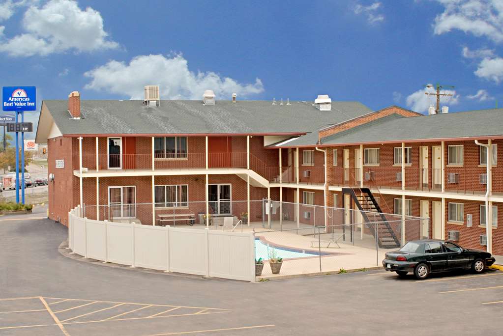 Americas Best Value Inn Greeley Evans — hotel in Evans