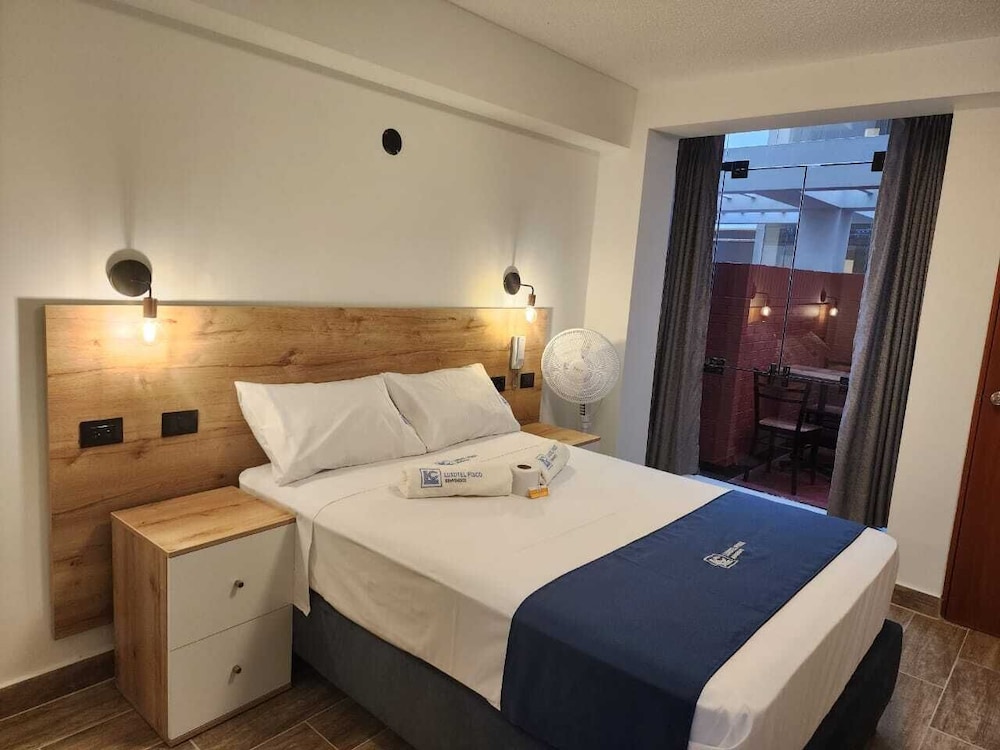 Hotel Luxotel Pisco in Pisco, Peru