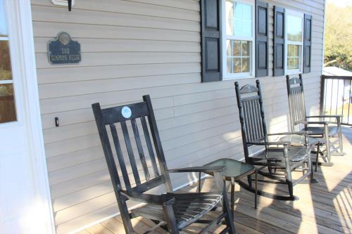 McGees Folly in Folly Beach, United States