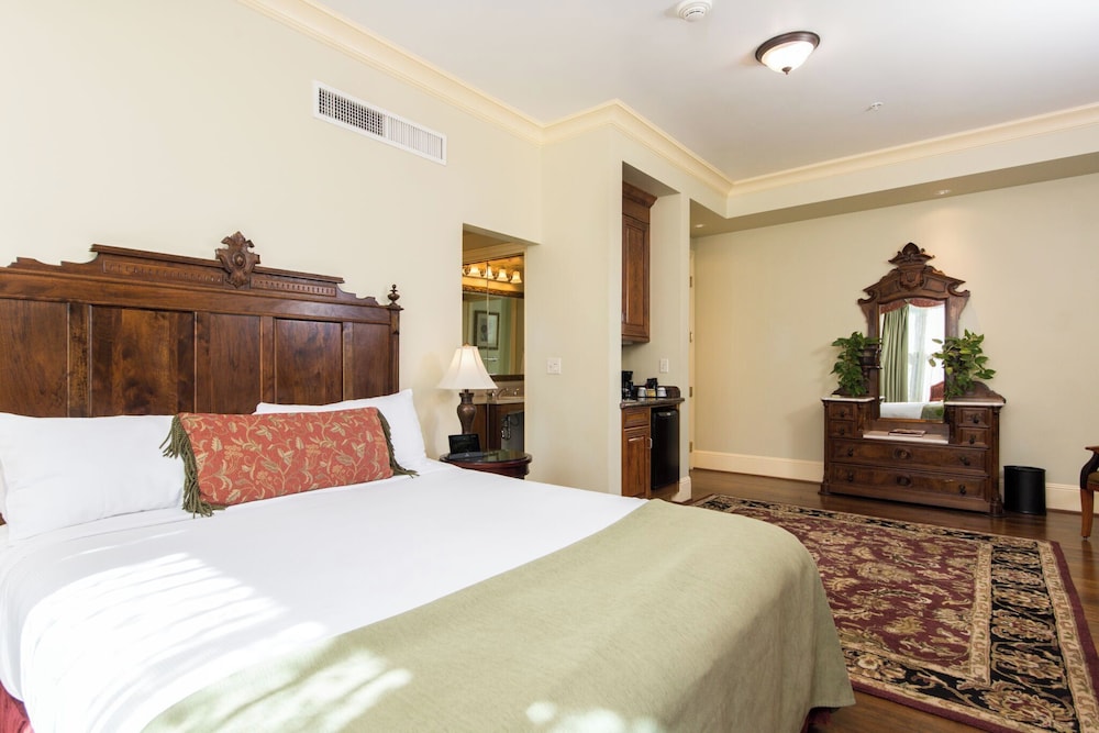 Hotel Diamond Chico - photo 16