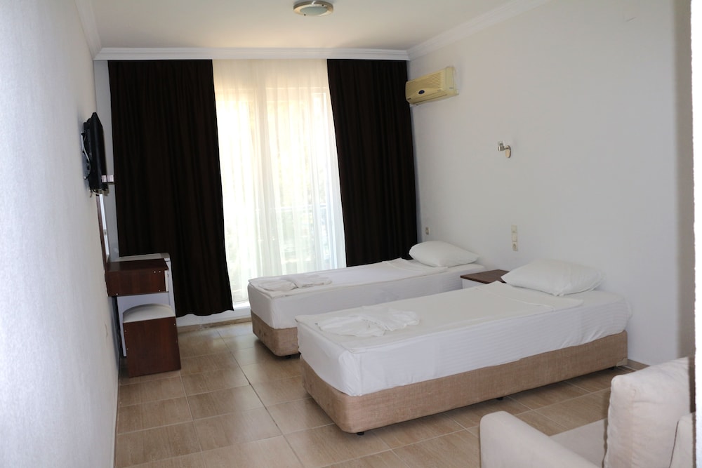 Körfez Otel — Marmaris — photo 2