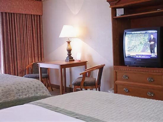 Ramada Columbus Airport - photo 6