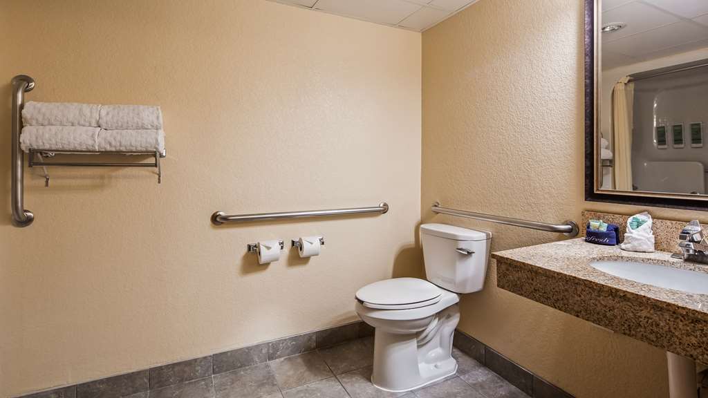Best Western Center Pointe Inn - photo 25