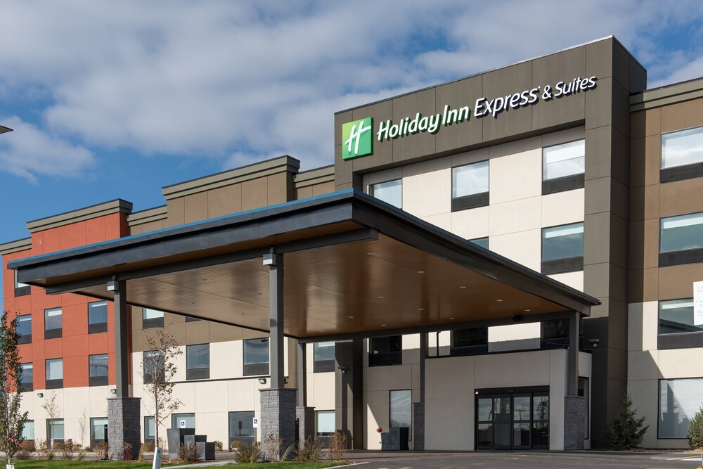 Holiday Inn Express & Suites North Battleford by IHG — hotel in North Battleford