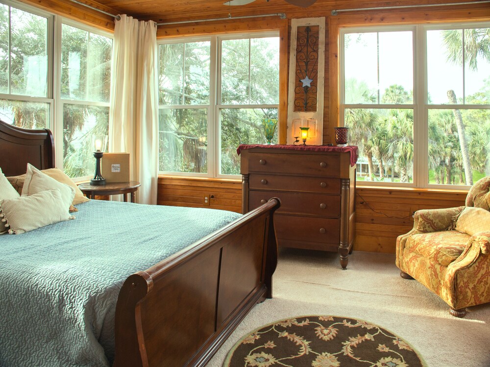 Beachside Boutique Inn - photo 16