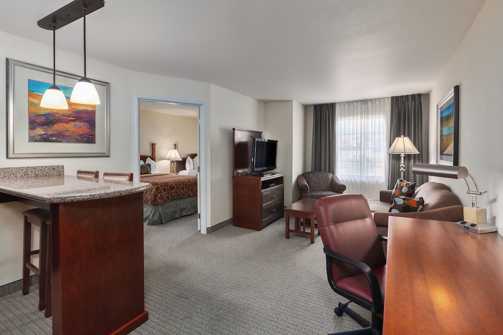 Staybridge Suites El Paso Airport by IHG - photo 14