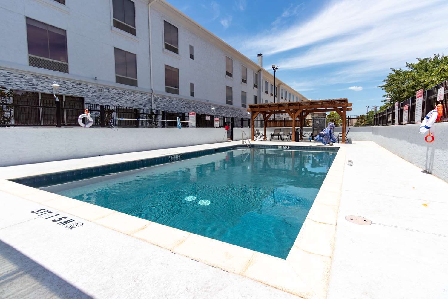 Hampton Inn & Suites Denton - photo 13