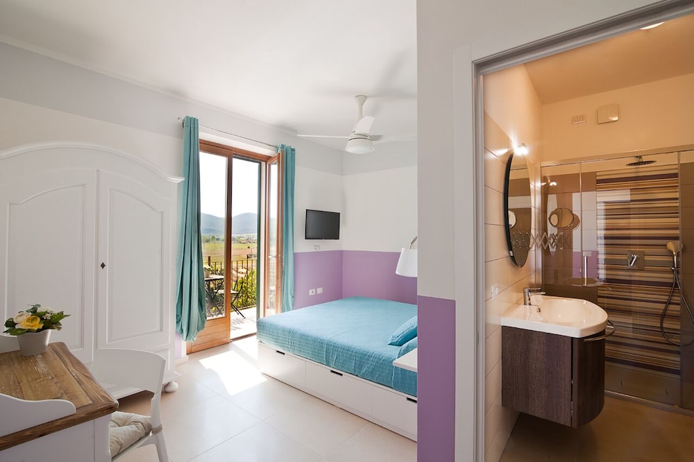 Poggiolivi Agriturismo Bio in Maremma — 4-Star Luxury Hotel in Magliano In Toscana, Italy