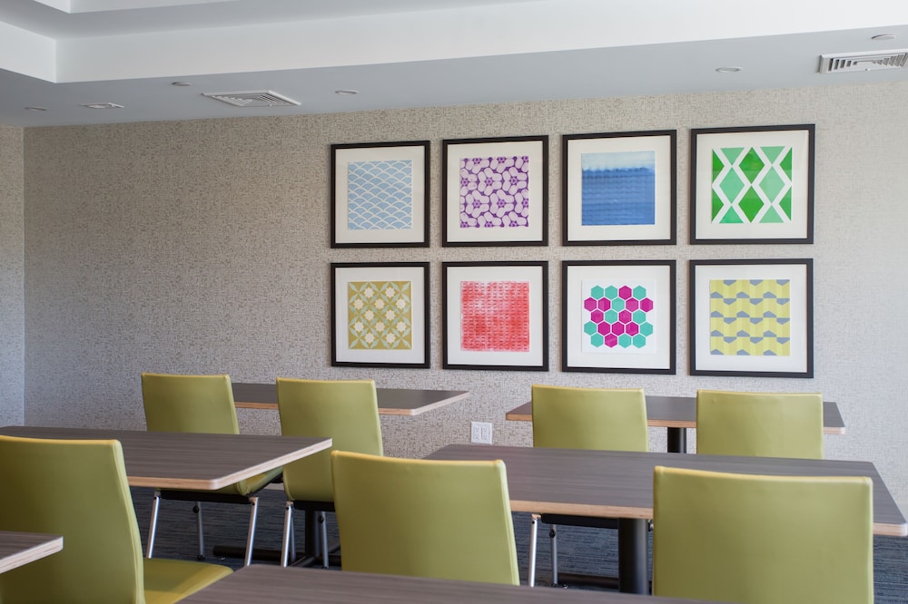 Holiday Inn Express Chelmsford by IHG - photo 41