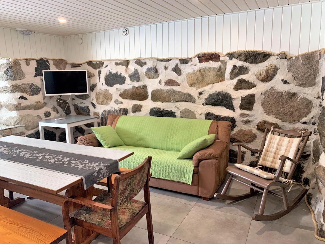 Lappalaisen lomamökit Majoitushuoneisto in Puumala, Finland