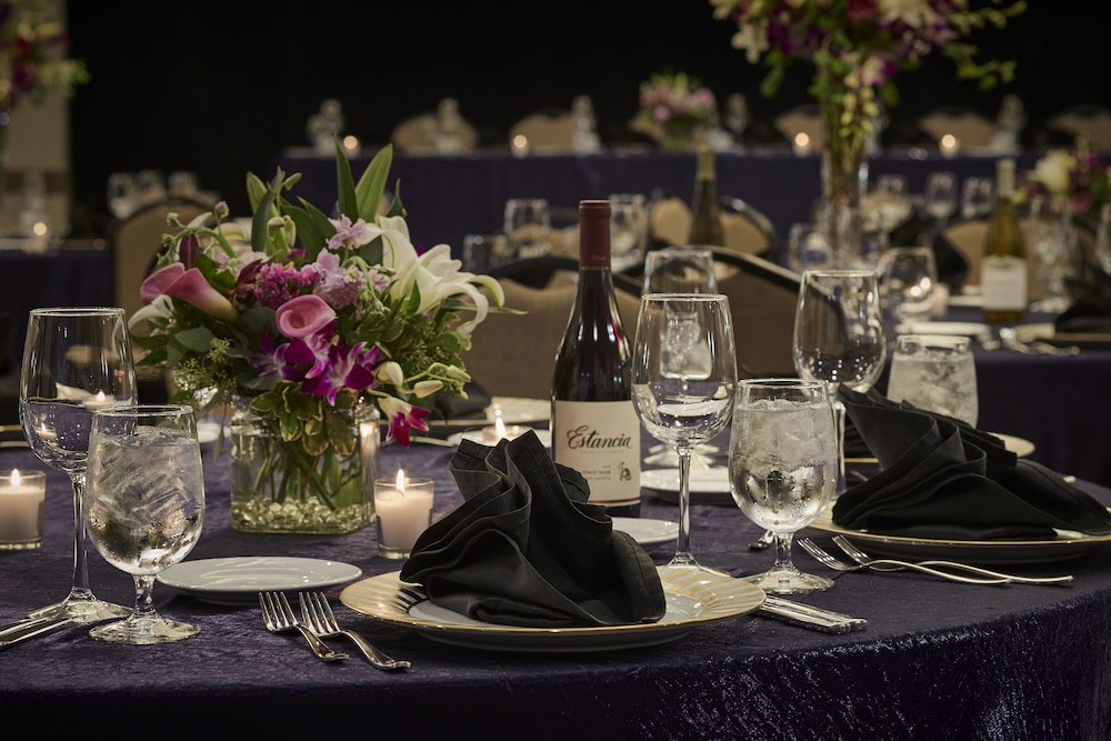 Holiday Inn Alexandria at Carlyle by IHG - photo 34
