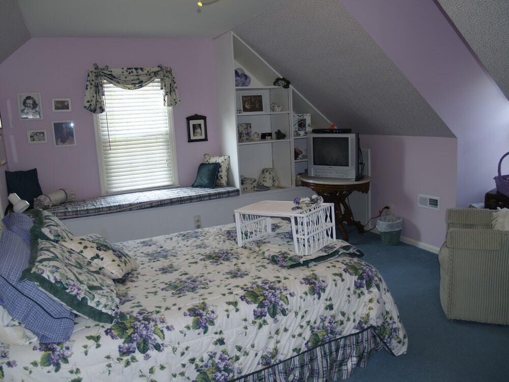 B&B Country Garden Inn - photo 10