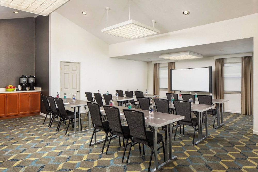 Residence Inn by Marriott San Diego La Jolla - photo 27