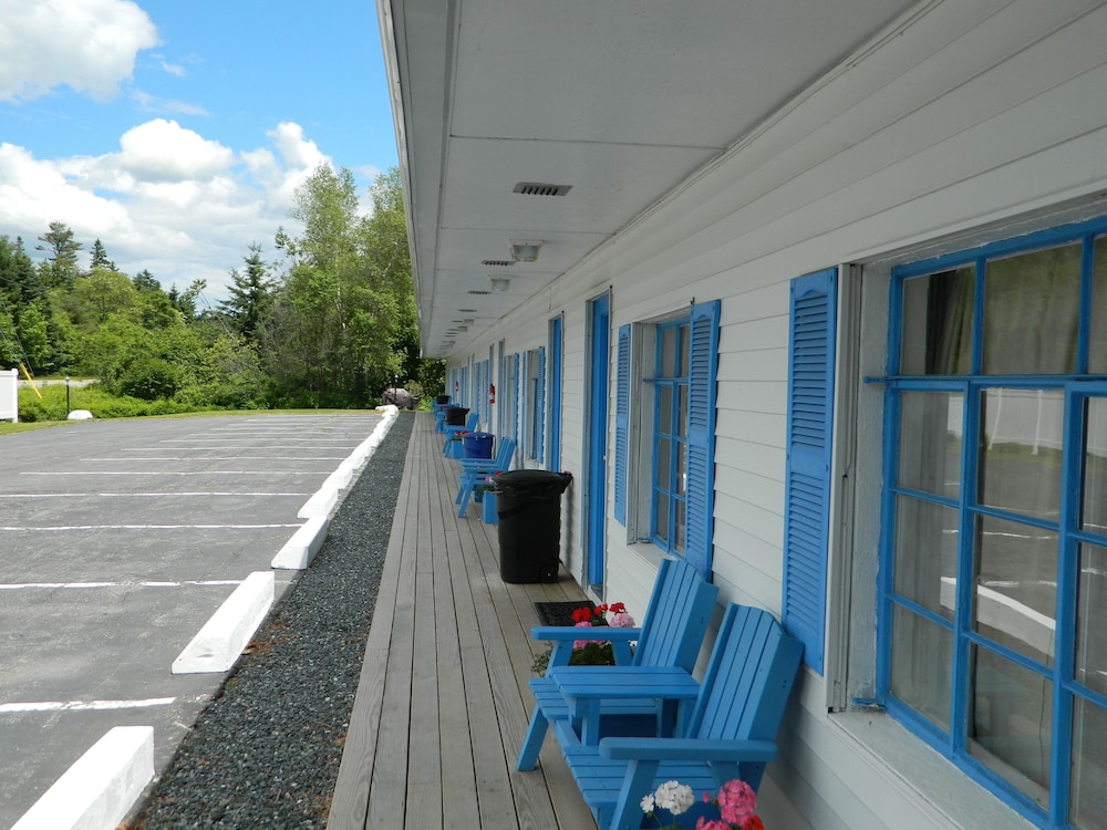 Belle Isle Motel - photo 26