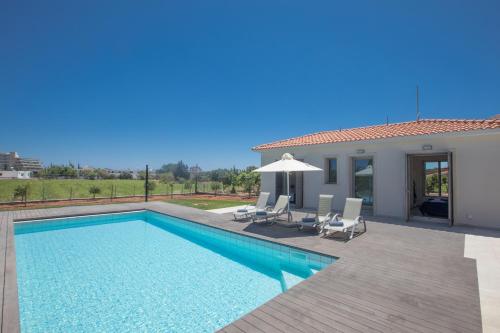 Leda Villa