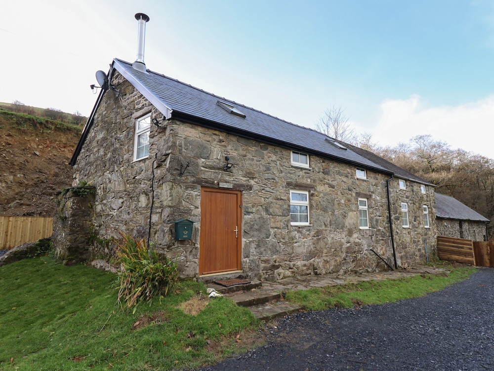 Collfryn - carbon neutral hotel in Machynlleth