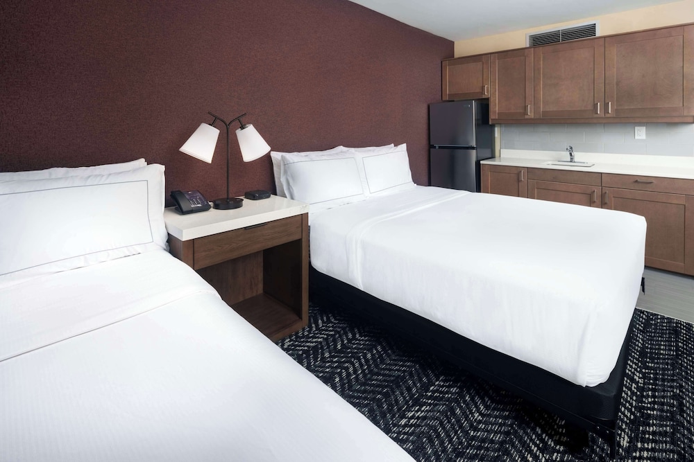 DoubleTree by Hilton Manhattan KS - photo 16