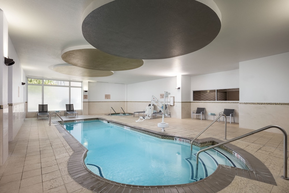 SpringHill Suites by Marriott Grand Junction Downtown Historic Main St. - photo 13