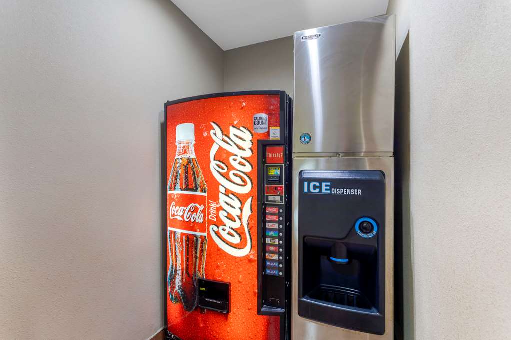 Quality Inn Murfreesboro University Area - photo 32