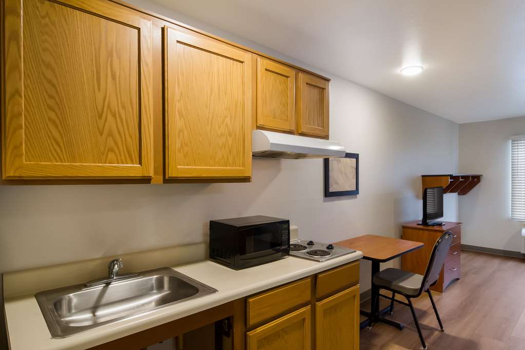 WoodSpring Suites Jacksonville East 295 Cruise Port - photo 21