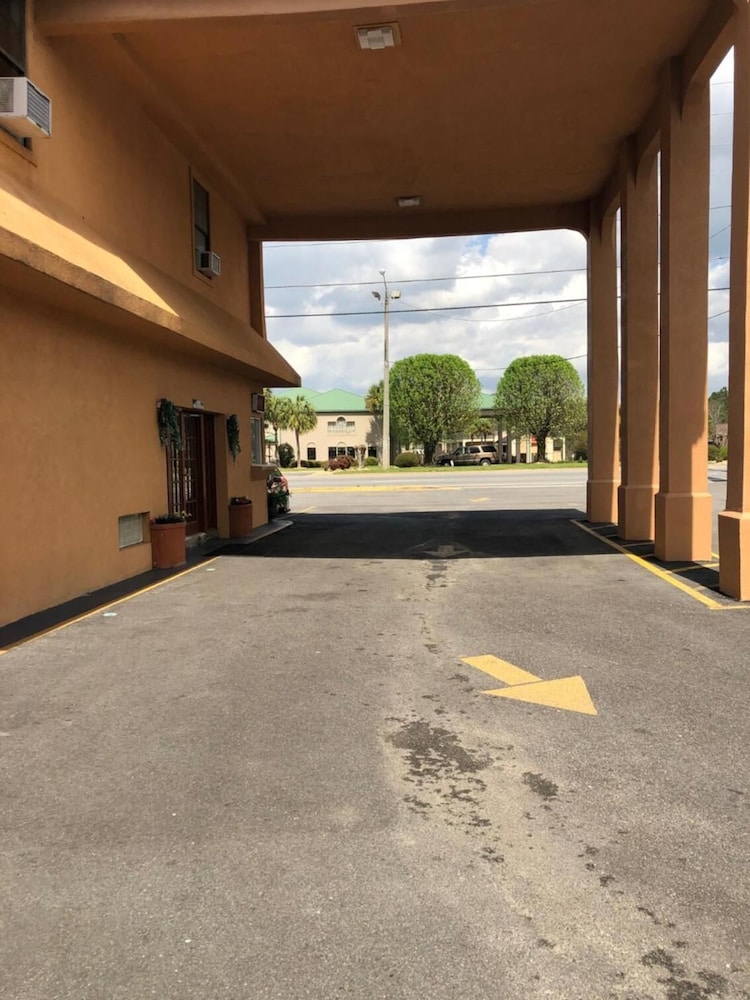 Capital Inn - photo 45