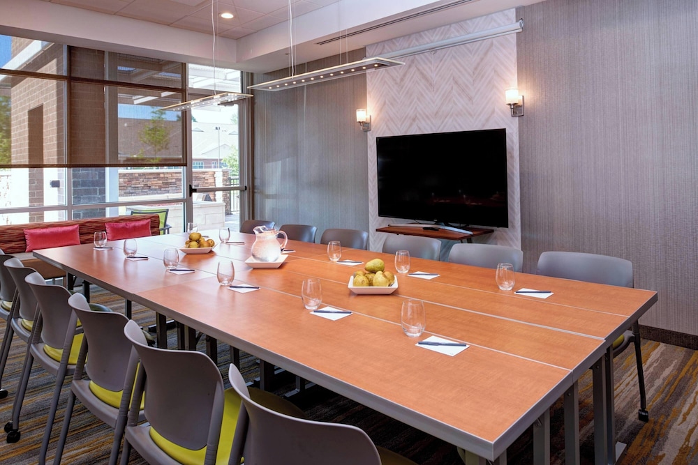 Springhill Suites Grand Rapids West - photo 25