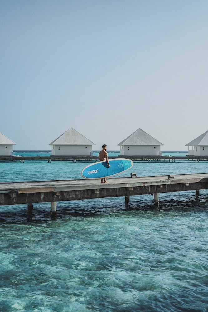 Surfing/boogie boarding