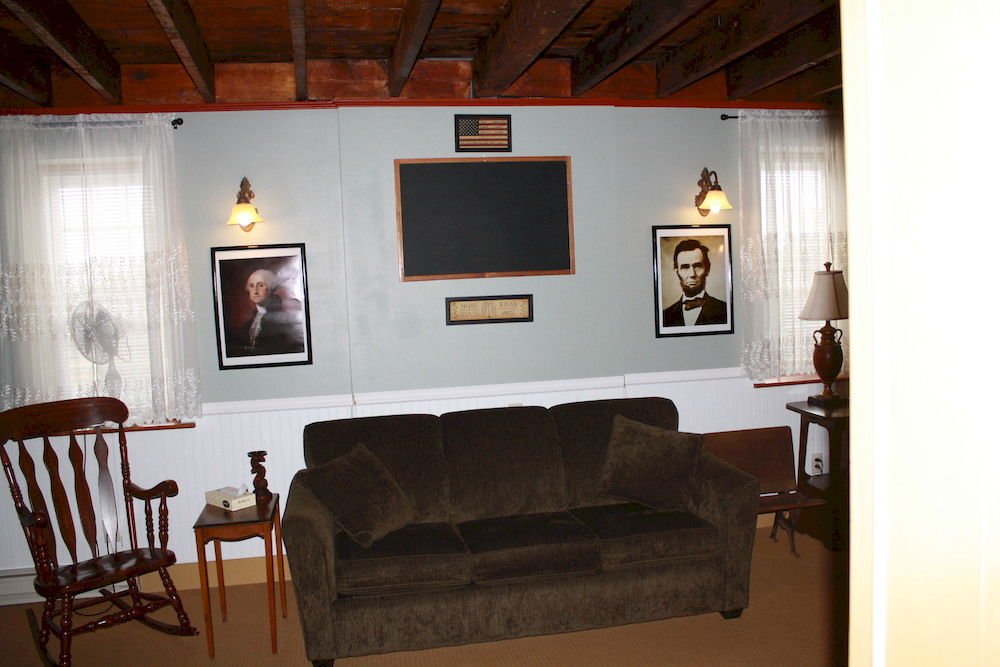 Zuber's Homestead Hotel - photo 18
