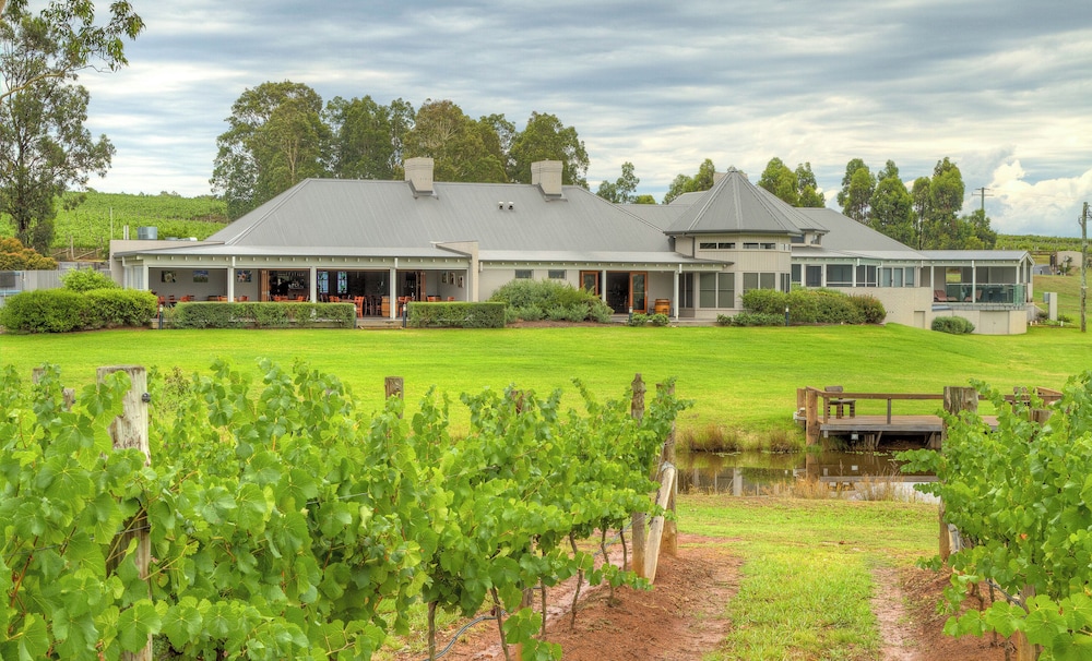 Ridgeview Cottages — Branxton
