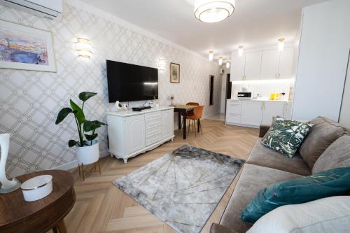 Apartament Zielona Ochota — 4-Star Luxury Hotel in Warsaw, Poland