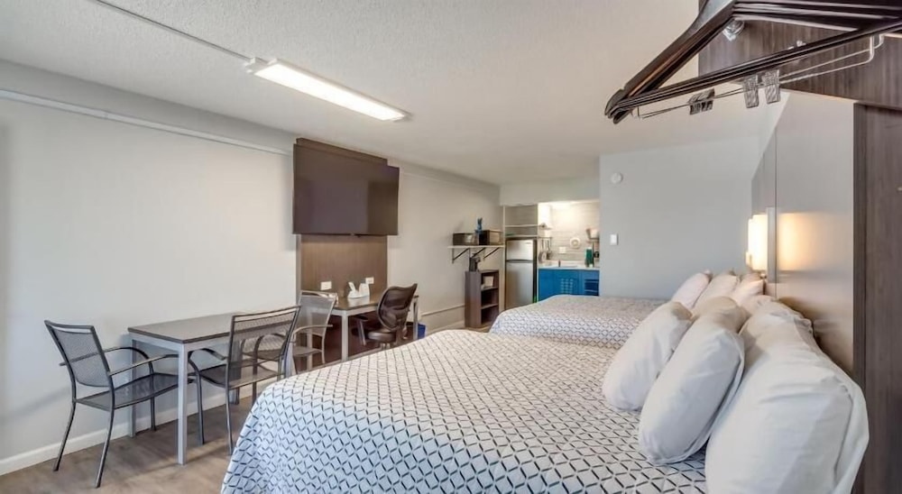 Envi Boutique Hotel Henderson Evansville South - photo 47