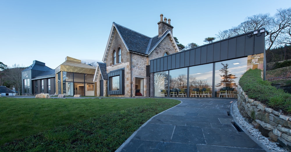 Isle of Raasay Distillery