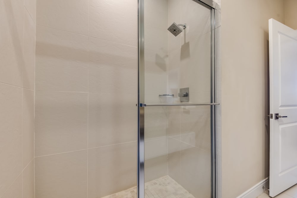 Magic Village Resort 4 Bdrm Townhome - photo 38