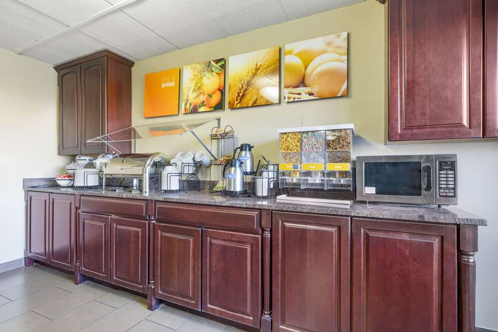 Comfort Inn University Center - photo 47