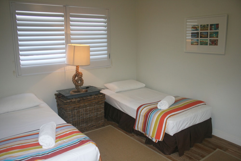 Surfers Horizons Resort — Palm Beach — photo 2