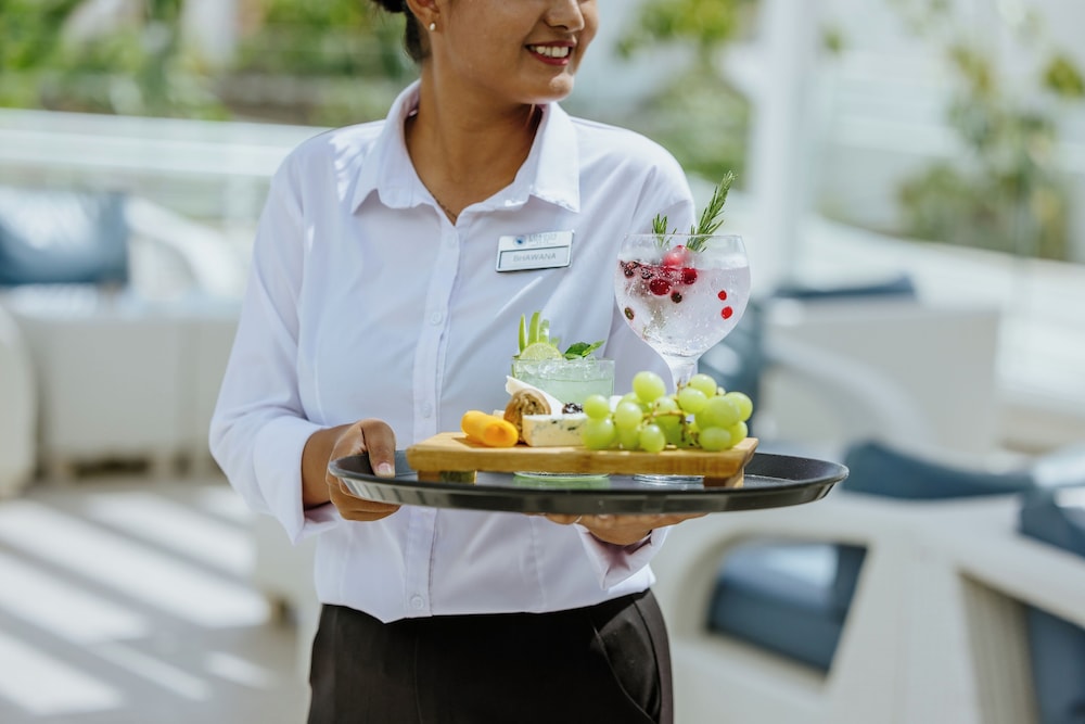 מזון ומשקאות