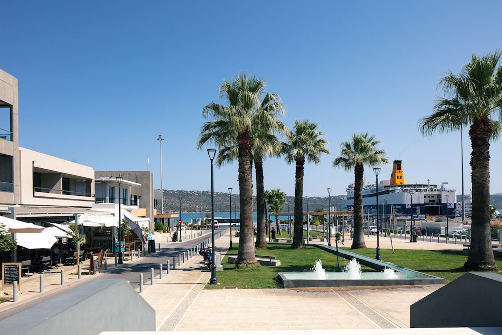 Souda Plaza Collection — Chania — photo 2