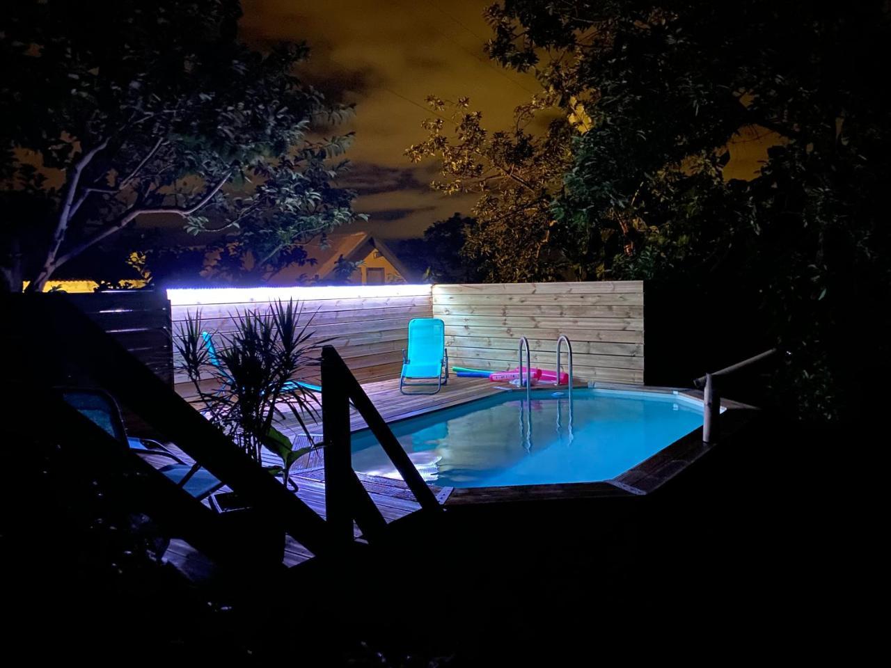 La Zoli Kaz 3 chambres — 4-Star Luxury Hotel in Le Tampon, Réunion