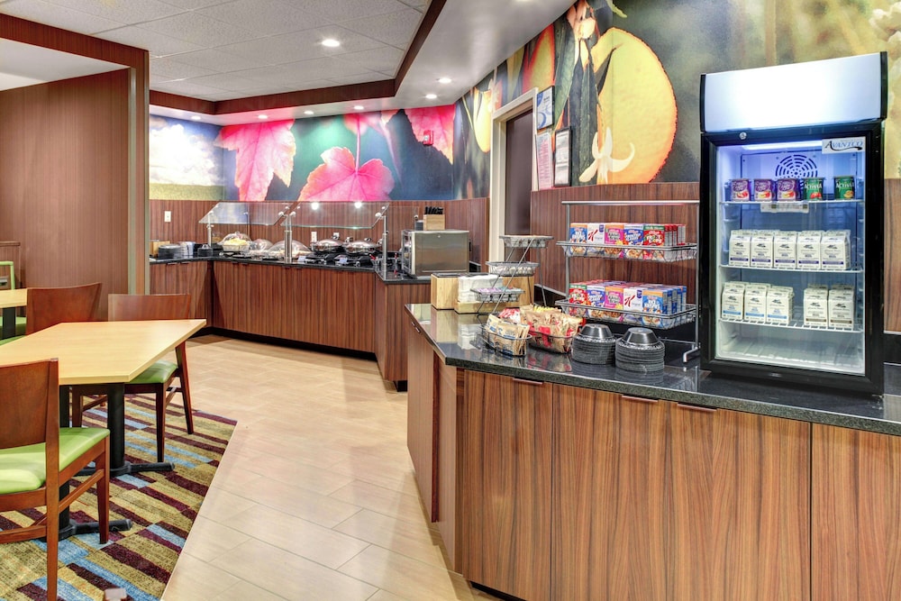 Fairfield Inn & Suites by Marriott Atlanta Suwanee - photo 25