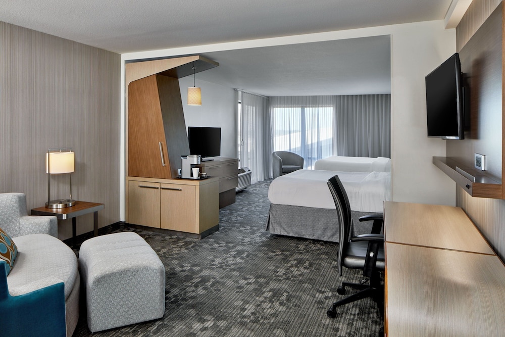 Courtyard by Marriott Atlanta Lithia Springs - photo 13