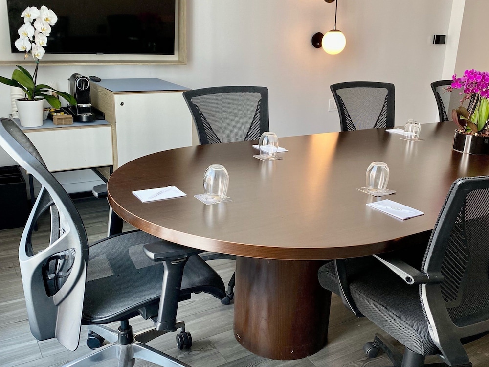 Kimpton Hotel Palomar South Beach by IHG - photo 45