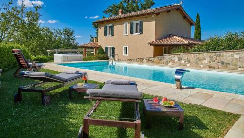 Le Piaggiole - carbon neutral hotel in Cavriglia-Monastero