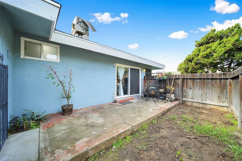 Sun Soaked Oasis 15min to Downtown LA - featured photo