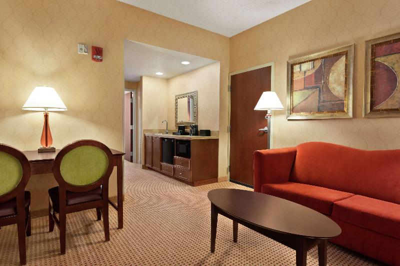 Embassy Suites by Hilton Huntsville - photo 53
