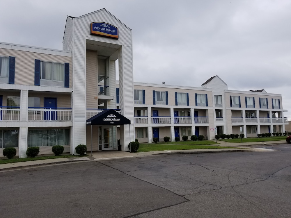 Travelodge by Wyndham Lansing IL - photo 23