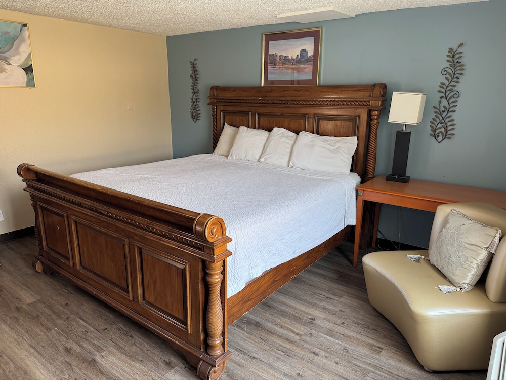 Safari Motel - photo 31