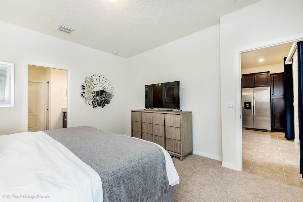 Solterra Resort Brand NEW 5bed Pool Home #5st417 - photo 15