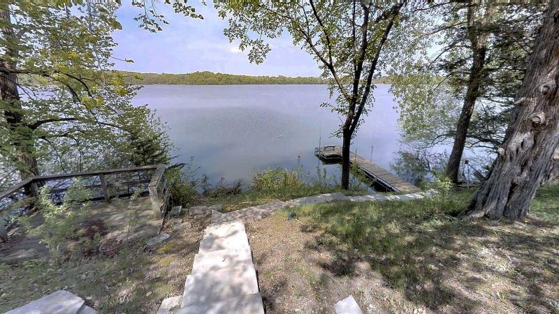 Lakefront Hideaway - photo 36