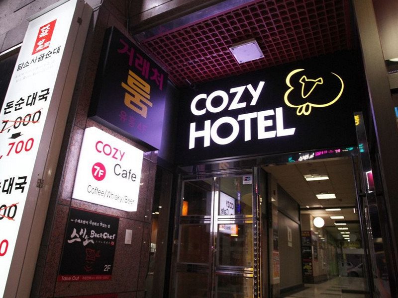 Cozy Hotel Dongtan in Hwaseong-Si, South Korea