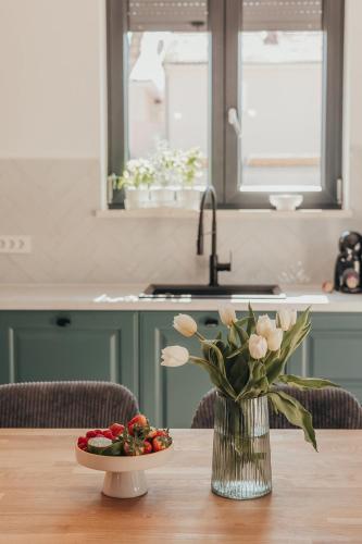 Apartman Vasianum — 4-Star Luxury Hotel in Valbandon, Croatia